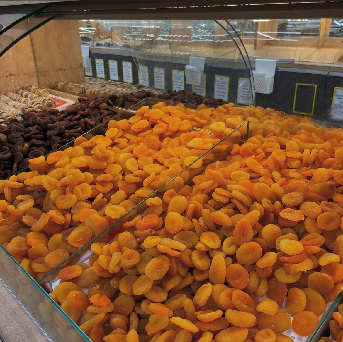 E&B Kuruyemiş Dünyası